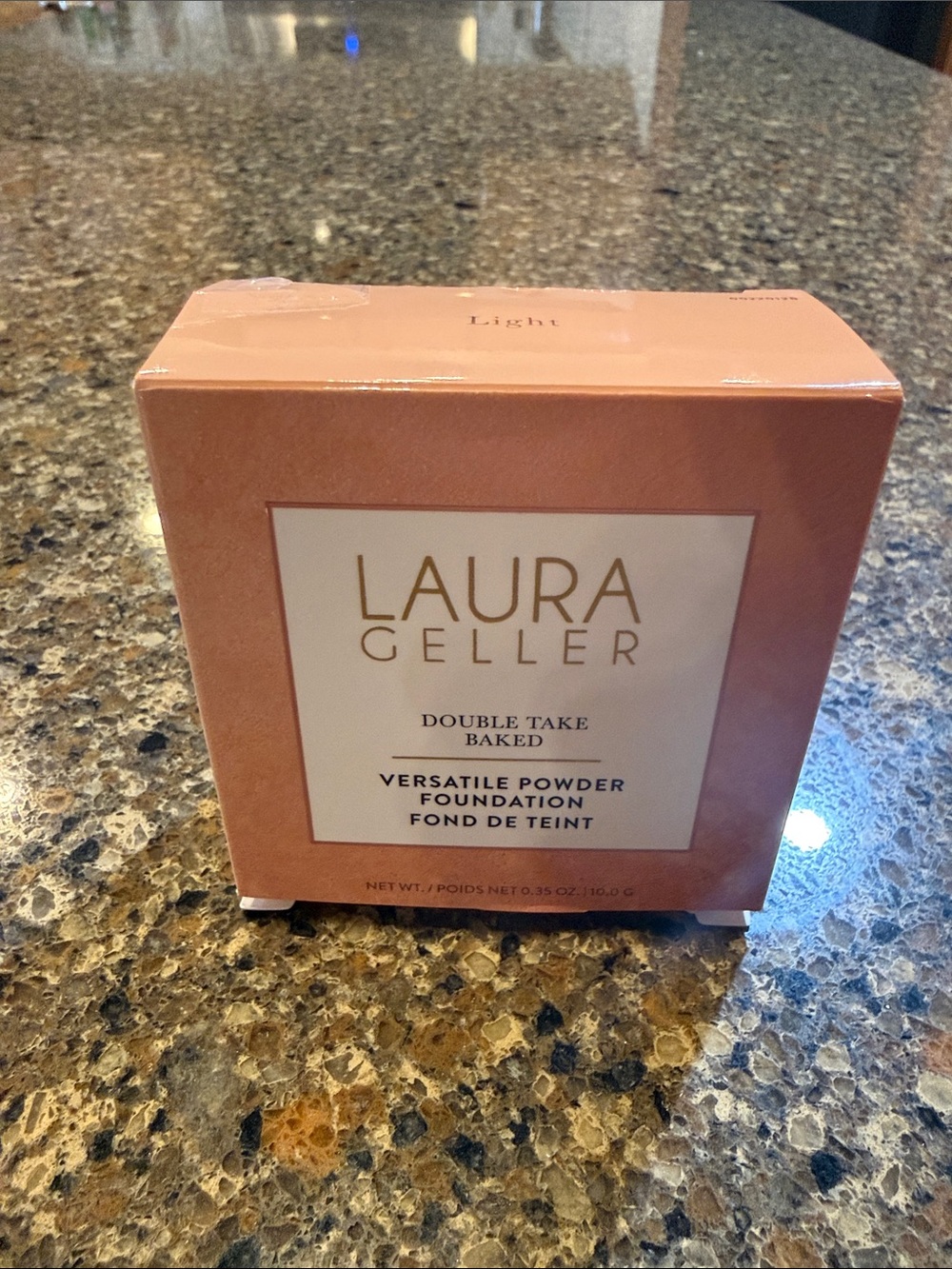 Laura Geller Versatile Powder Foundation - Color “Light”